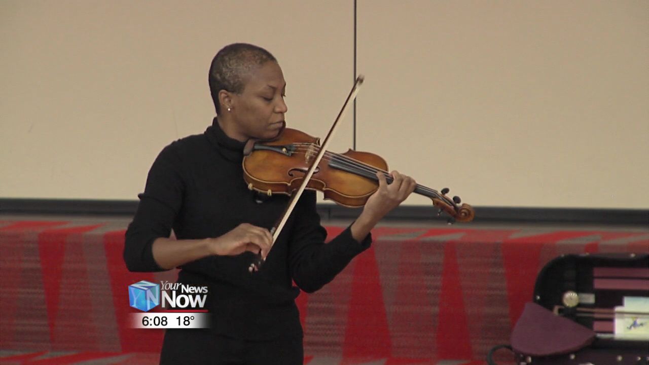 Violinist shares her gift with Perry Elementary students 2.jpg